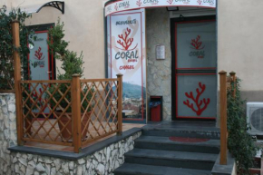 Отель Coral Rooms  Торре-Дель-Греко